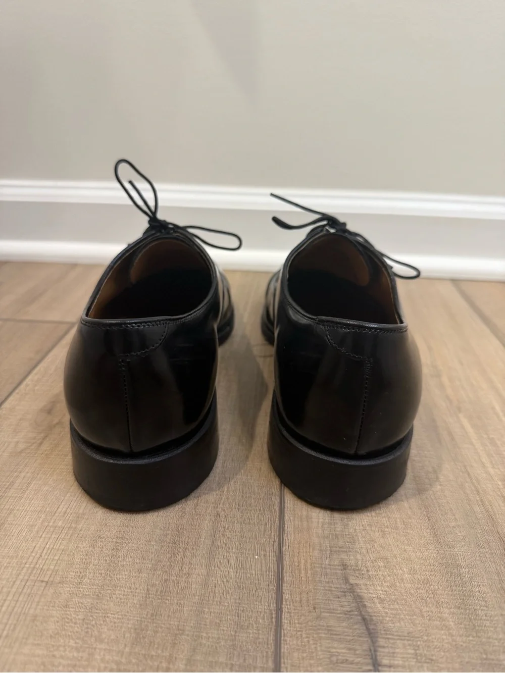 Johnston & Murphy Black Cap-Toe Oxford Dress Shoes